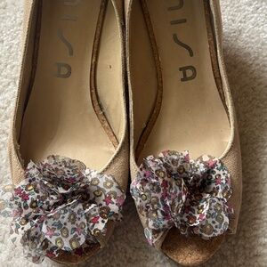 Unisa size 10 wedge